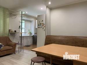 2-к квартира, вторичка, 42м2, 1/5 этаж
