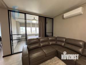 3-к квартира, вторичка, 106м2, 15/17 этаж