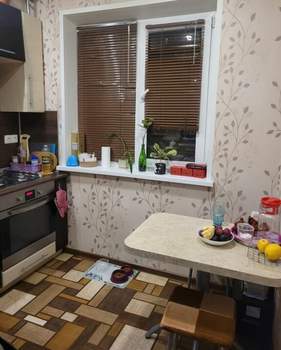 2-к квартира, вторичка, 46м2, 3/5 этаж