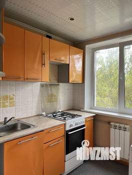 2-к квартира, вторичка, 38м2, 5/5 этаж