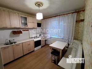 3-к квартира, вторичка, 64м2, 1/5 этаж