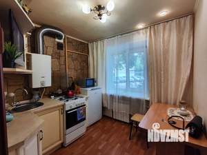 3-к квартира, вторичка, 42м2, 1/5 этаж