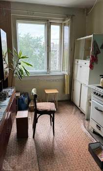 3-к квартира, вторичка, 58м2, 8/9 этаж