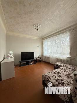 3-к квартира, вторичка, 56м2, 1/2 этаж