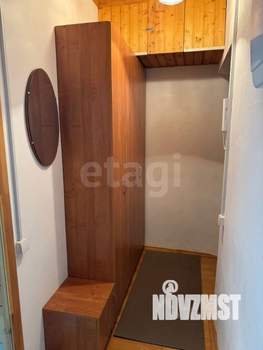 2-к квартира, вторичка, 38м2, 1/4 этаж