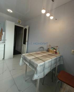 2-к квартира, вторичка, 57м2, 8/10 этаж