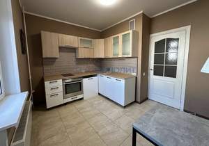 1-к квартира, вторичка, 42м2, 7/10 этаж
